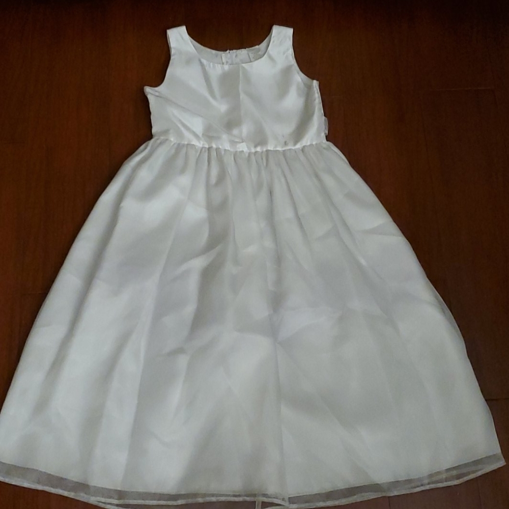 Dress - Picture 2 of 4